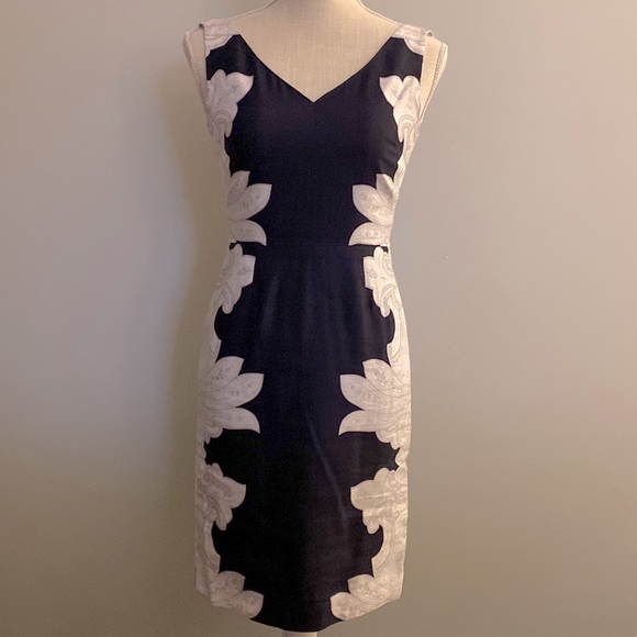 Banana Republic Blue Silky Sleeveless V-Neck Dress - Size 00P - Gorgeous - Picture 1 of 4